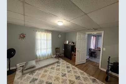 35 Pine Street, Auburn, ME 04210 - Photo 13