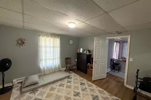 35 Pine St, Auburn, ME 04210 - Photo 13