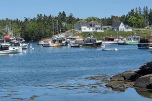 17 Cranberry Point Rd, Gouldsboro, ME 04607 - Photo 23