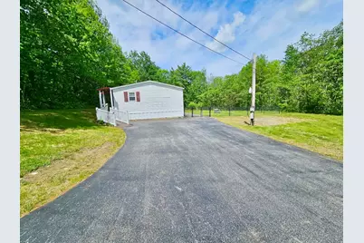 4 Crestview Drive, Lewiston, ME 04240 - Photo 3