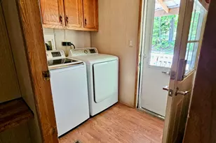 4 Crestview Dr, Lewiston, ME 04240 - Photo 11
