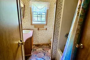 4 Crestview Dr, Lewiston, ME 04240 - Photo 15