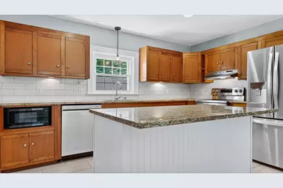 39 Village Woods Circle, Gorham, ME 04038 - Photo 3