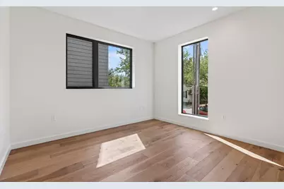 58 Cumberland Avenue #1, Portland, ME 04101 - Photo 23