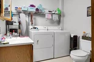 21 Bond St, Augusta, ME 04330 - Photo 35