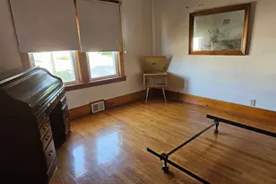 176 Bowdoin St, Millinocket, ME 04462 - Photo 5