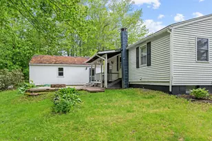 81 Nichols St, Madison, ME 04950 - Photo 5