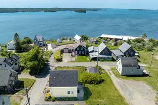 7 Hobson St, Lubec, ME 04652 - Photo 31