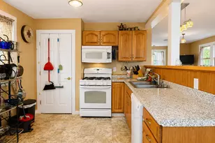 7 Hobson St, Lubec, ME 04652 - Photo 7