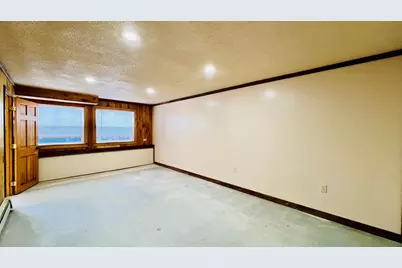 1883 Essex Street, Bangor, ME 04401 - Photo 41