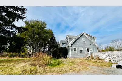 1883 Essex Street, Bangor, ME 04401 - Photo 3