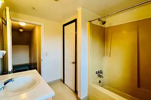 1883 Essex St, Bangor, ME 04401 - Photo 33