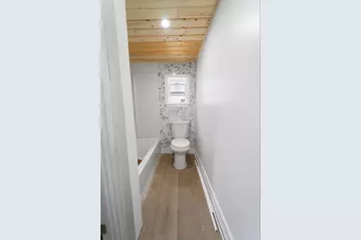156 Essex Street, Bangor, ME 04401 - Photo 31