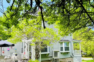 220 Harbor Dr, Tremont, ME 04653 - Photo 5