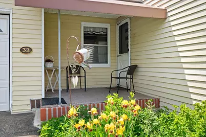 32 Davenport Street, Milford, ME 04461 - Photo 3