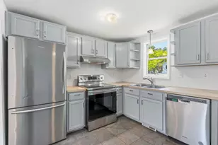 2 Whitney St, Lisbon, ME 04250 - Photo 5