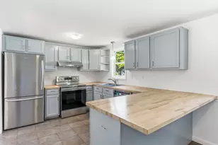 2 Whitney St, Lisbon, ME 04250 - Photo 3