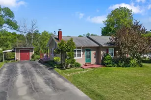 157 Raymond St, Pittsfield, ME 04967 - Photo 3