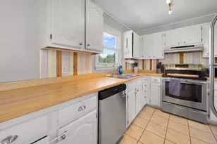 157 Raymond St, Pittsfield, ME 04967 - Photo 15