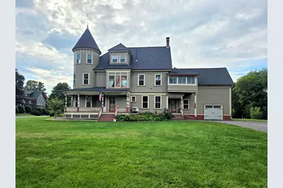 32 Pleasant Street, Houlton, ME 04730 - Photo 3