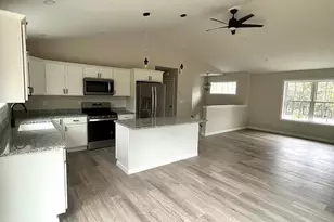 37 Conners Ave, Hermon, ME 04401 - Photo 13