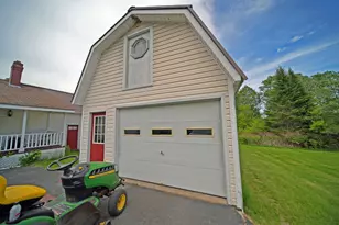 93 High St, Vanceboro, ME 04491 - Photo 3