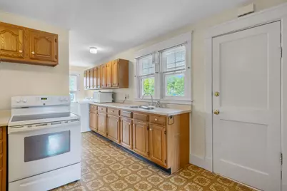597 Main Street, South Portland, ME 04106 - Photo 25