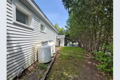 113 Church Street, Farmington, ME 04938 - Photo 37
