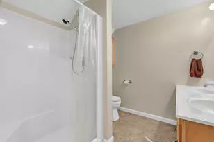 7 Garnet Dr, Topsham, ME 04086 - Photo 31