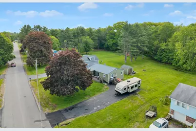 29 Eaton Drive, Buxton, ME 04093 - Photo 9