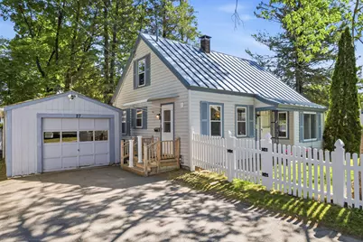 27 Edgemont Avenue, Waterville, ME 04901 - Photo 3
