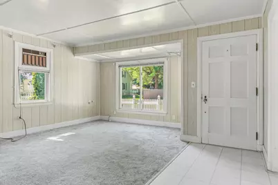 27 Edgemont Avenue, Waterville, ME 04901 - Photo 5