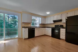 60 Brown St, Kennebunk, ME 04043 - Photo 7