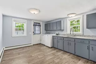 50 Hennessey Ave, Brunswick, ME 04011 - Photo 9