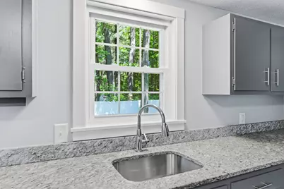 50 Hennessey Avenue, Brunswick, ME 04011 - Photo 11