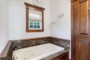 3 Hotel Ave, York, ME 03909 - Photo 27