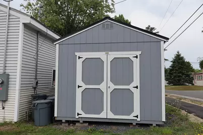 17 Chestnut Street, Skowhegan, ME 04976 - Photo 3