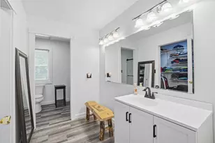 42 Winter St, Lincoln, ME 04457 - Photo 25