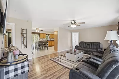 42 Winter Street, Lincoln, ME 04457 - Photo 13