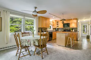 82 Diamond Dr, Waterboro, ME 04061 - Photo 5