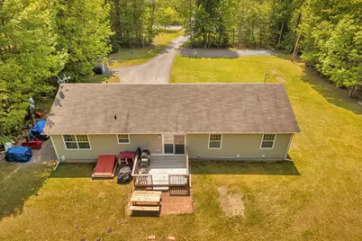 84 McIntosh Avenue, Levant, ME 04456 - Photo 11