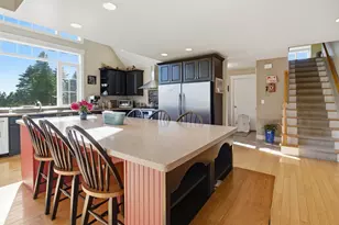 85 Highland Ave, Turner, ME 04282 - Photo 9