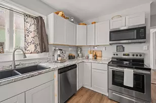 14 Green St, Livermore Falls, ME 04254 - Photo 13