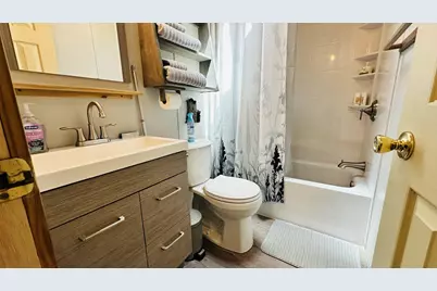 20 Lincoln Street, Greenville, ME 04441 - Photo 31