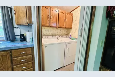 20 Lincoln Street, Greenville, ME 04441 - Photo 15