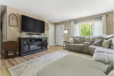 370 Mill Street, Auburn, ME 04210 - Photo 5