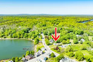 2 Green's Hill Ln, Deer Isle, ME 04627 - Photo 9