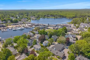 4 Elm St, Kennebunkport, ME 04046 - Photo 5