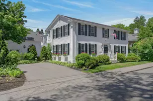 4 Elm St, Kennebunkport, ME 04046 - Photo 1