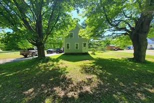 186 Park St, Phillips, ME 04966 - Photo 5